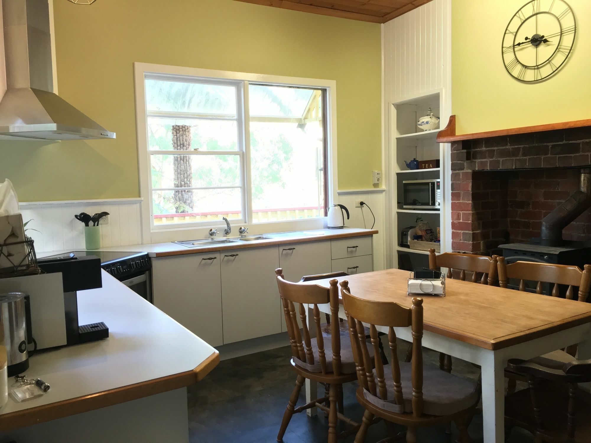 Charnwood Cottages In Warburton Extérieur photo
